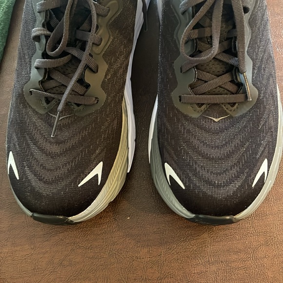 Brand new without box hoka arahi 6 - Picture 6 of 7